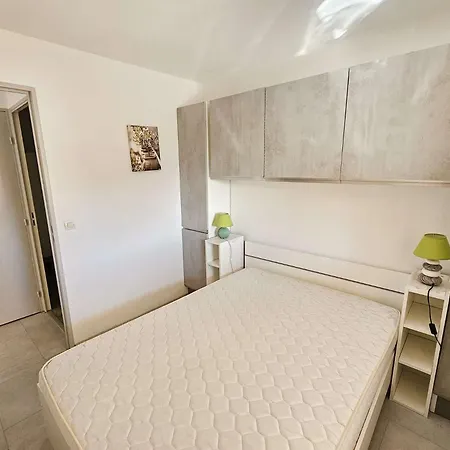 Piscine, Balcon, Wifi, Plein Sud, 4 Couchages *